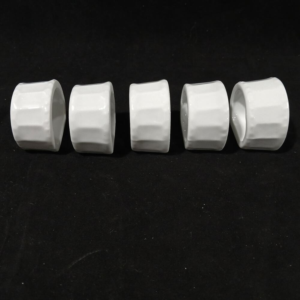 Gibson designs regalia white ceramic napkin rings set 5 flared with ribs flat...